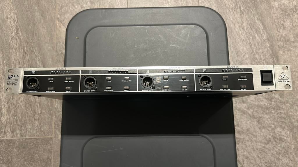 Behringer ultra DI pro DI4000 4 voudige DI Box, Ophalen of Verzenden, Zo goed als nieuw
