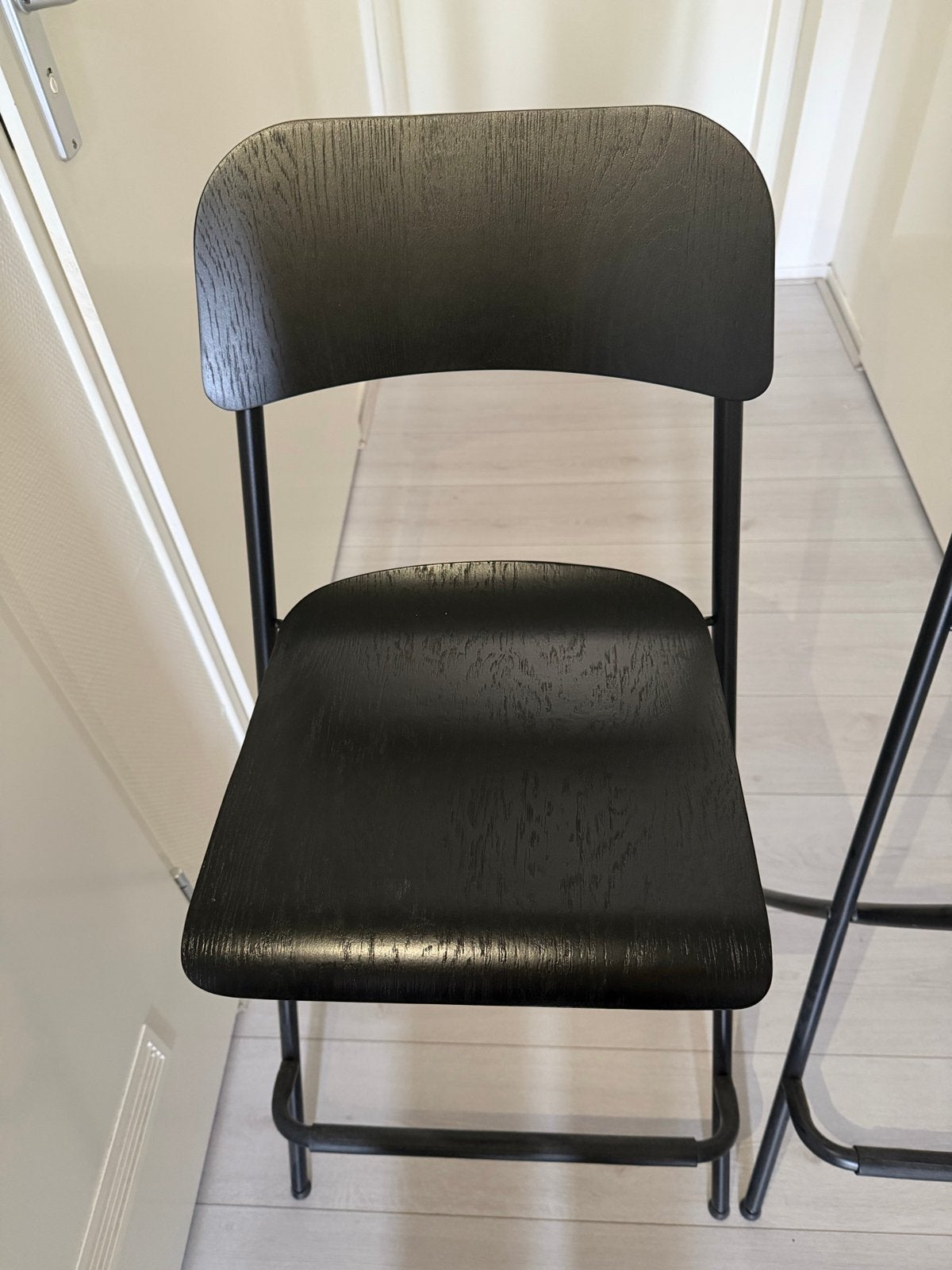 2 IKEA Franklin barkrukken - zwart, inklapbaar, Huis en Inrichting, Barkrukken, Ophalen, Gebruikt, Met voetsteun, 60 tot 90 cm