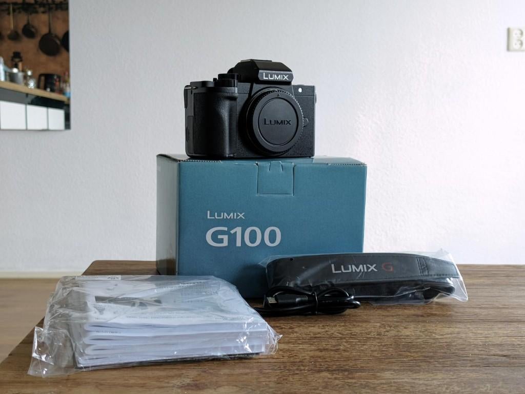 Panasonic Lumix G100 20MP 4K EVF 3.5MM M4/3 Body, 20 Megapixel, Gebruikt, Ophalen of Verzenden, Overige Merken