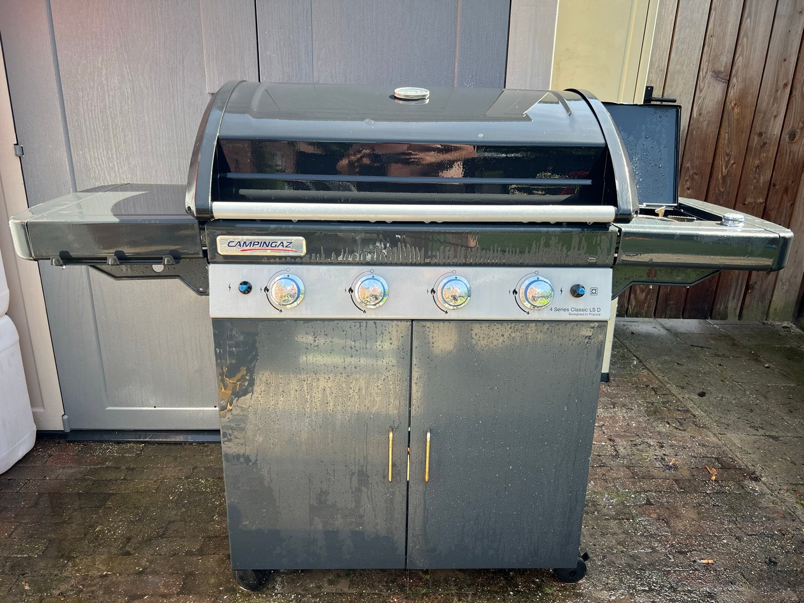 Campingaz 4 Series Classic LS D Gasbarbecue, Ophalen, Gebruikt