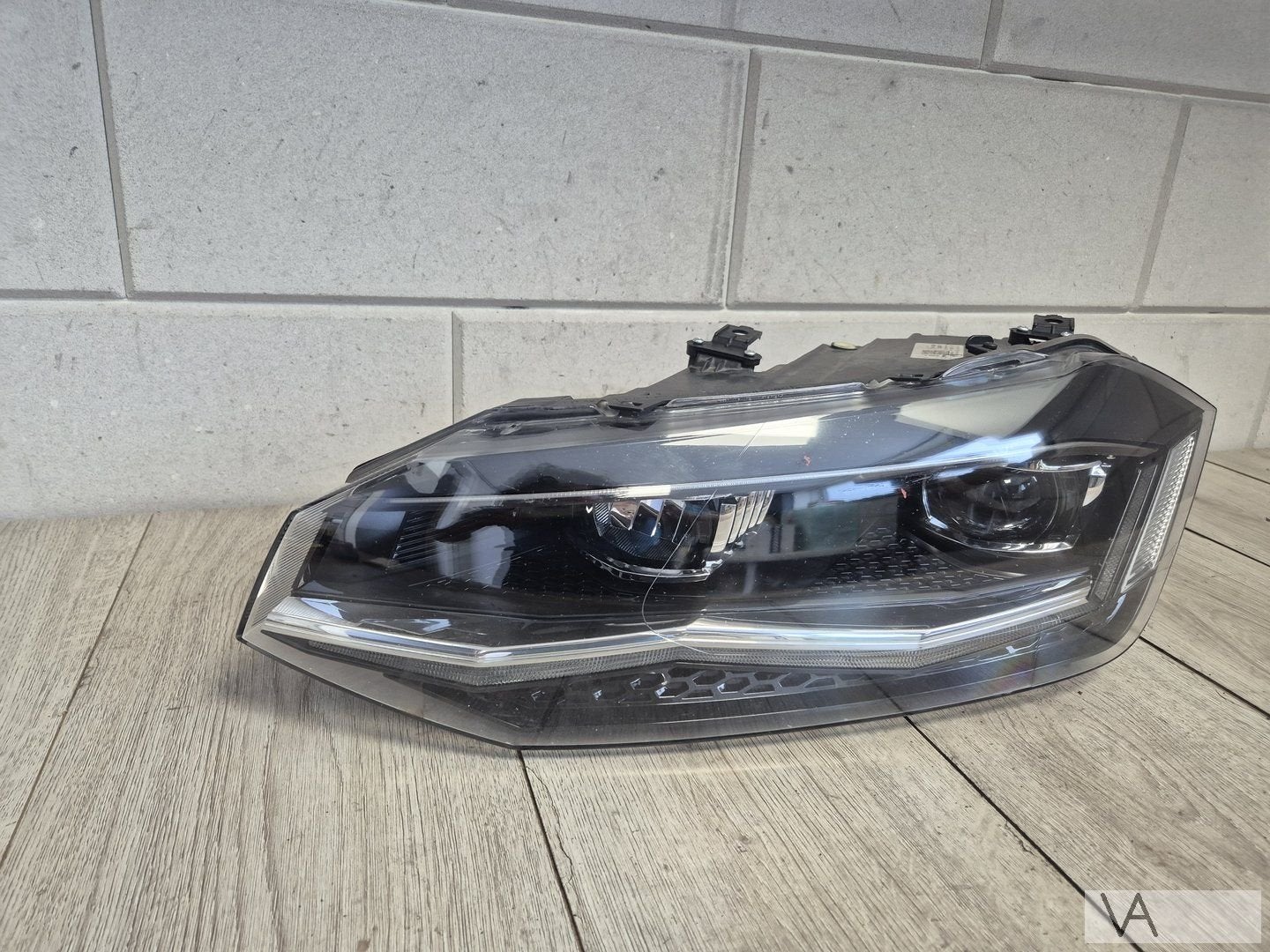 Koplamp links LED van VW Polo 2g 2017 - 2024 2g1941035b €200, Gebruikt, -, Volkswagen, -