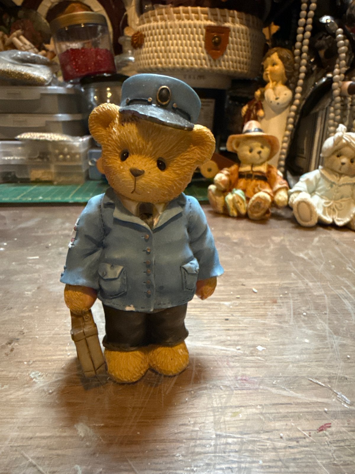 Vintage Lloyd Teddybeer Beeldje - Postbode, Ophalen of Verzenden, Gebruikt