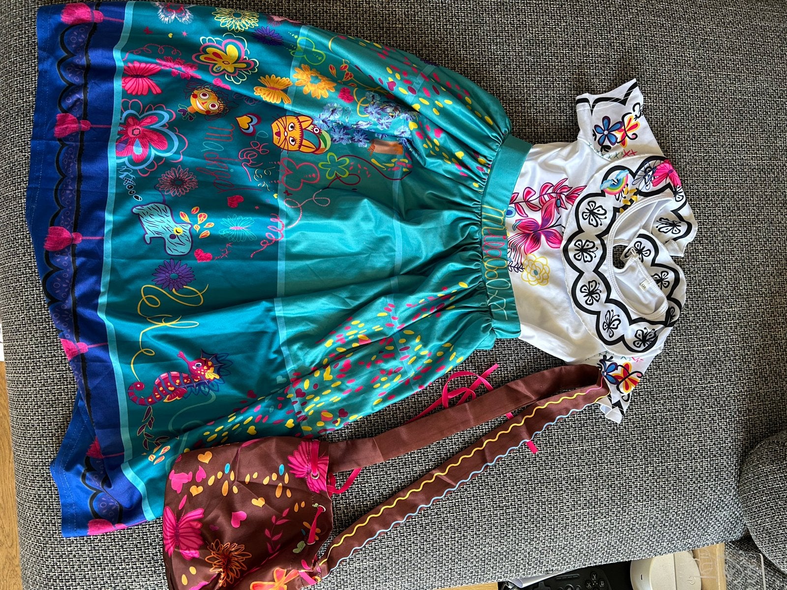 Encanto jurk met tasje - Maat 120, Ophalen, Zo goed als nieuw, 110 t/m 116, Meisje