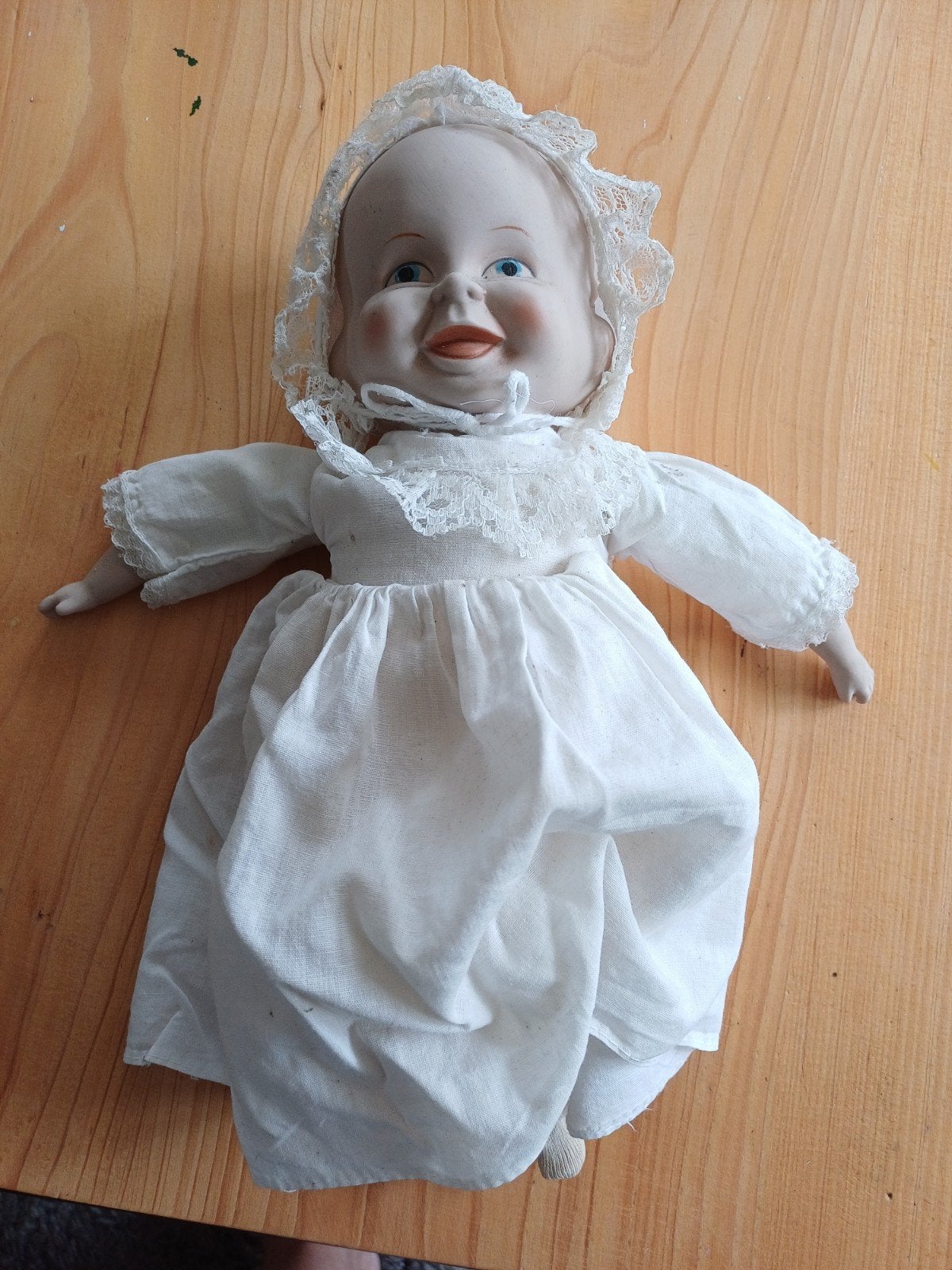 Vintage porseleinen babypop met verschillende gezichtjes, Ophalen of Verzenden, Gebruikt, Babypop