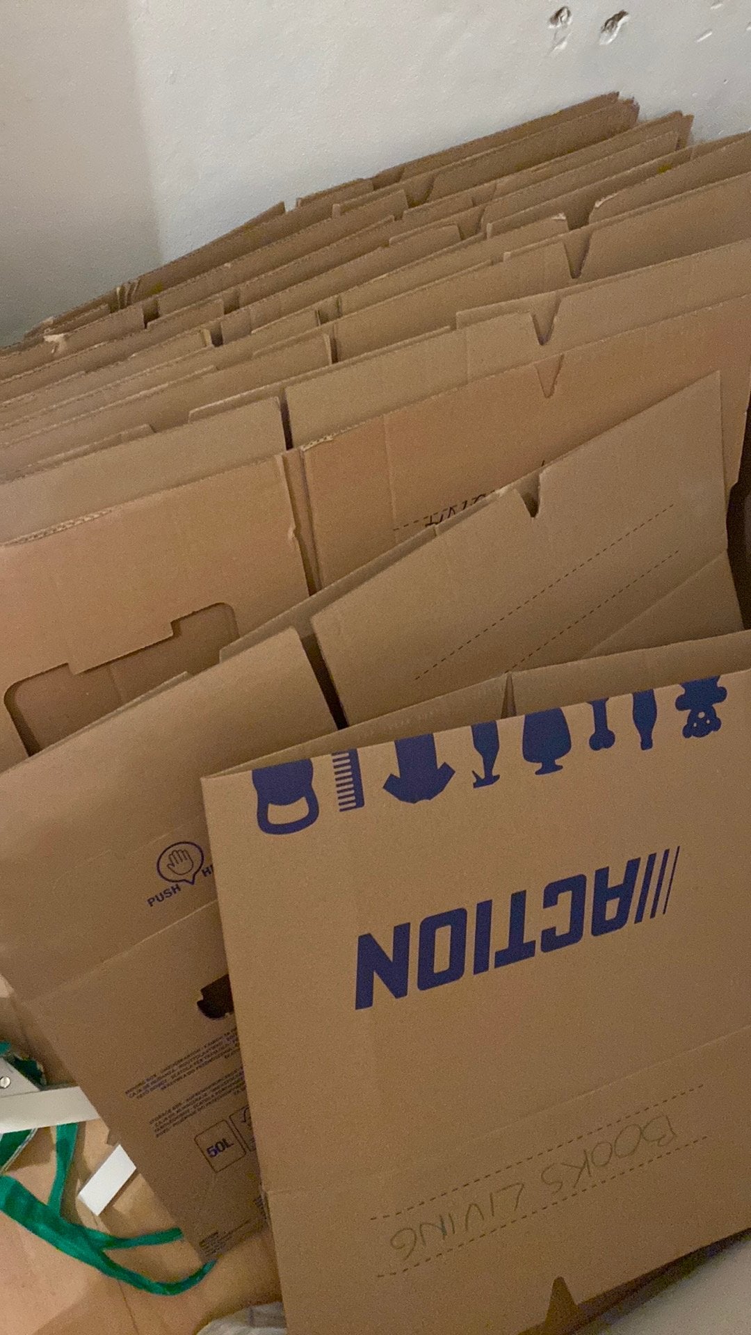 Gratis Dozen / Free moving boxes, Ophalen, Doos, Minder dan 35 cm, Zo goed als nieuw