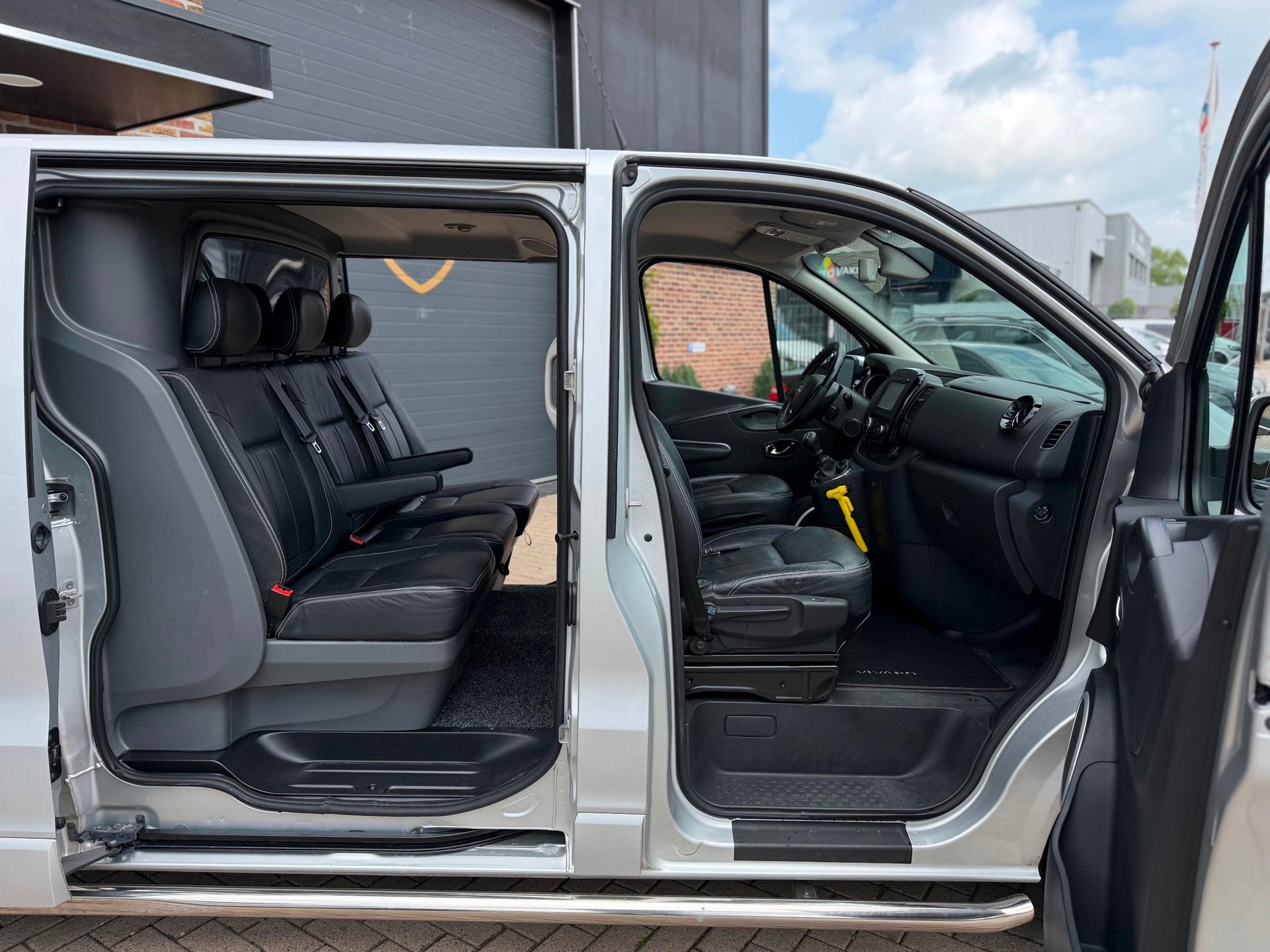 Opel Vivaro 1.6 CDTI L2H1 DC Innovation EcoFlex Dubbele Cabi, Voorwielaandrijving, Gebruikt, Bedrijf, 1598 cc