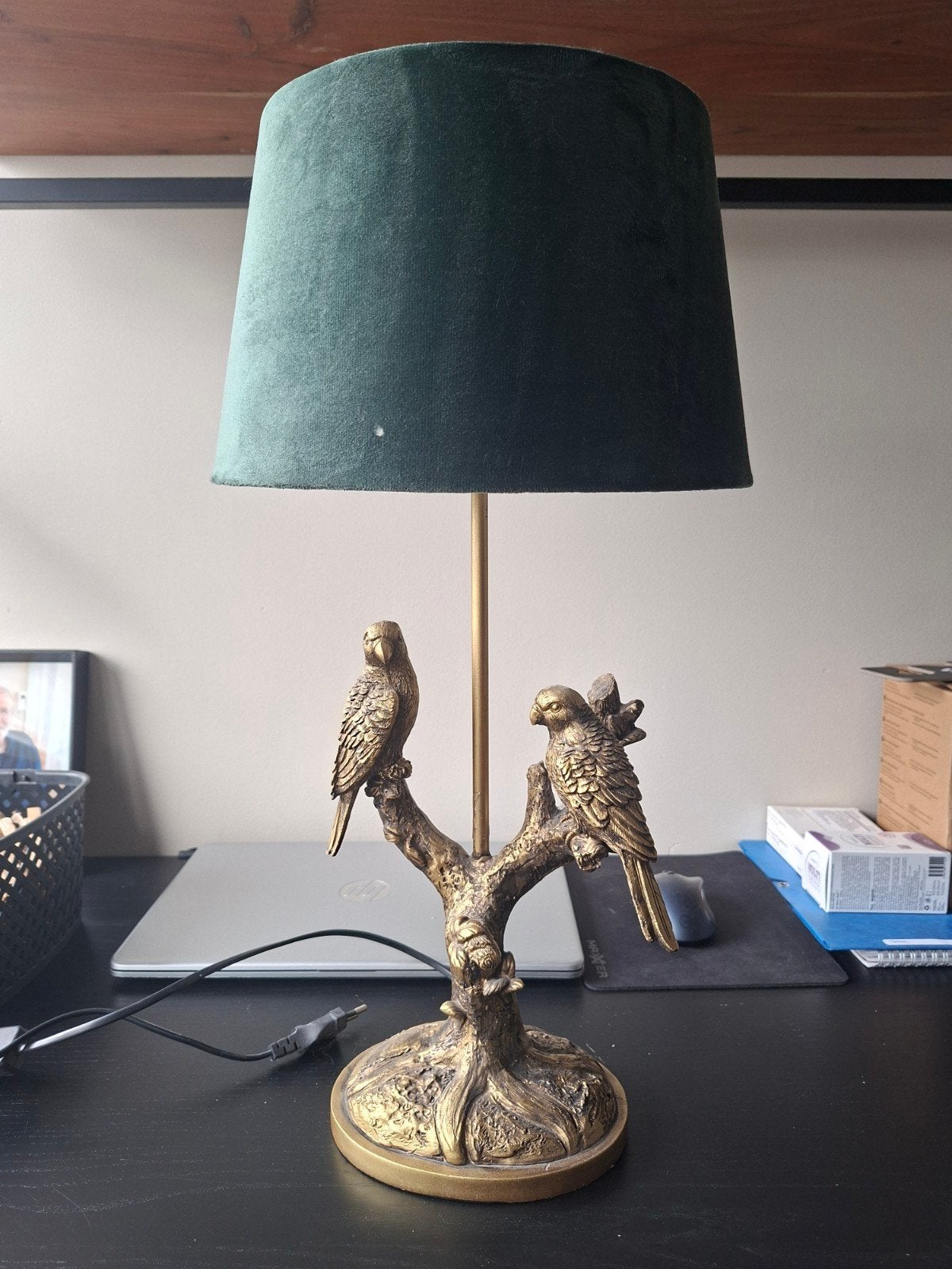 Tafellamp met papegaaien en groene kap, Ophalen, Vintage, Meerkleurig, Metaal