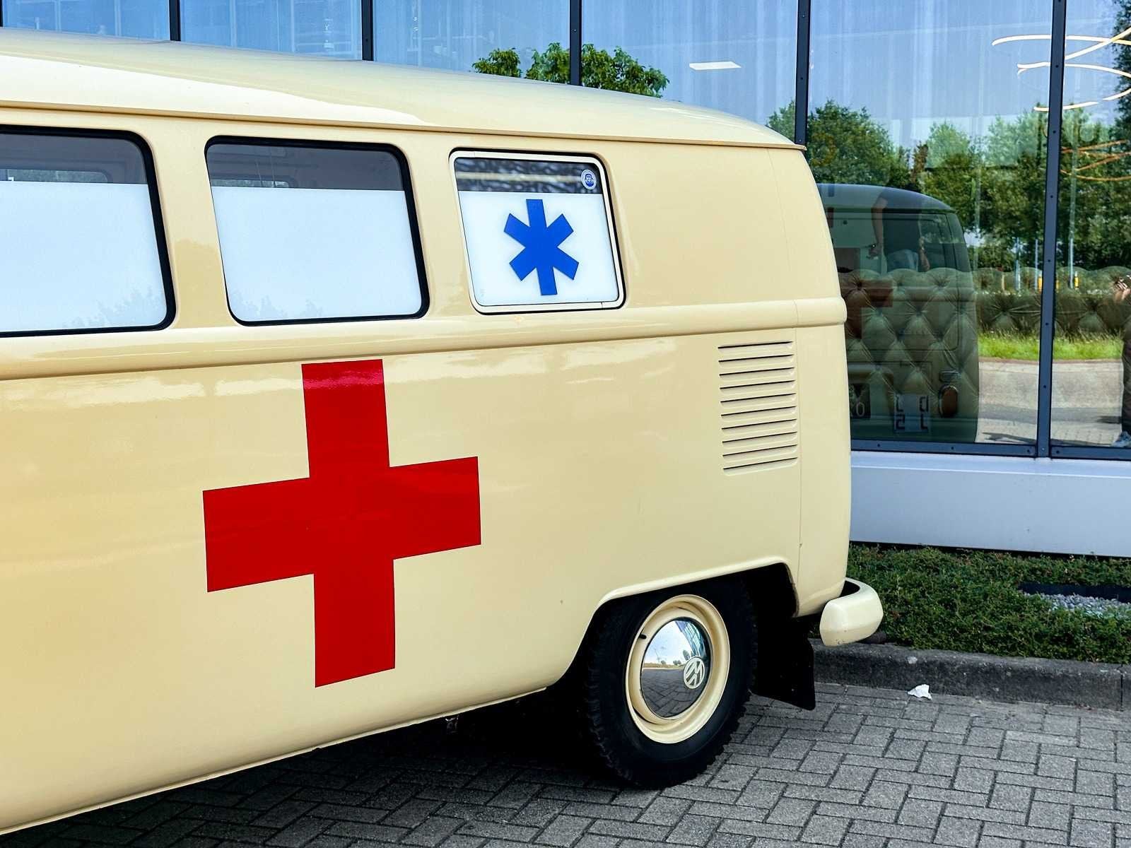 Volkswagen T1 Ambulance Transporter 1500-27 1965 BE-02-41, foto 7