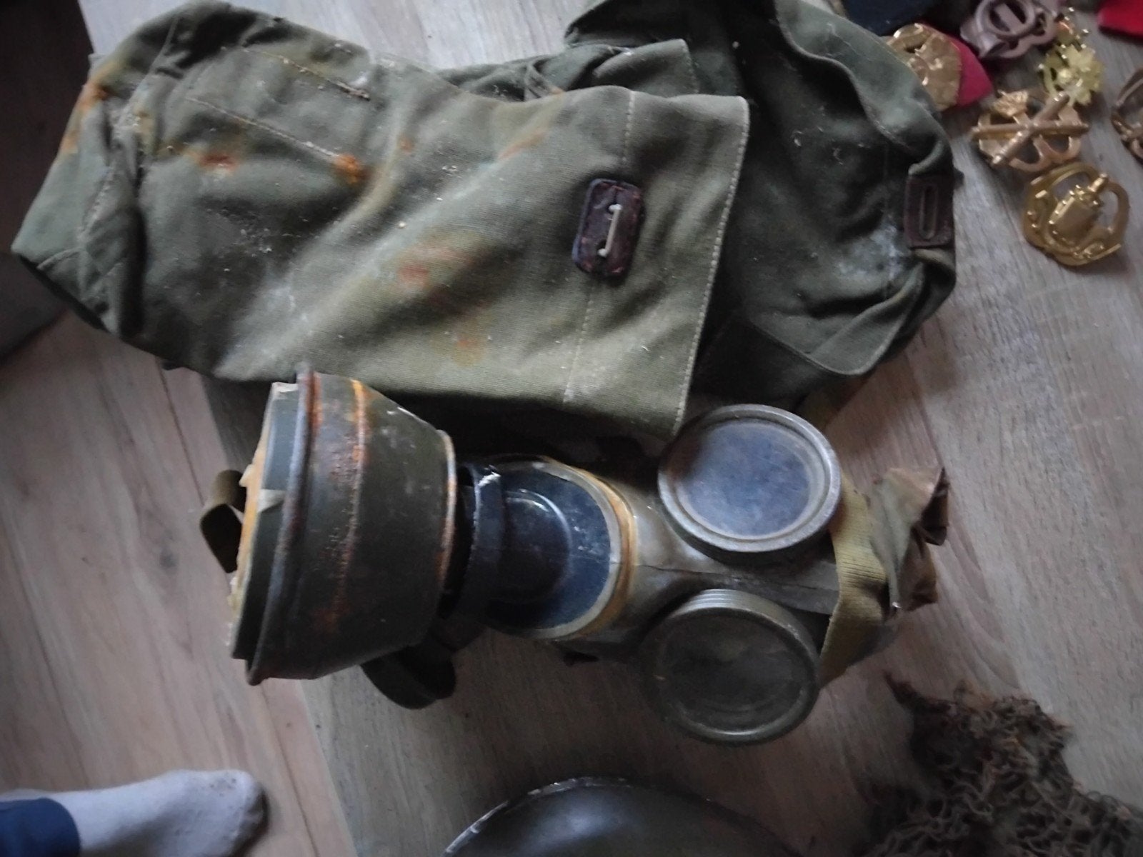Vintage Gasmasker met Filter - Militair Verzamelobject, Ophalen