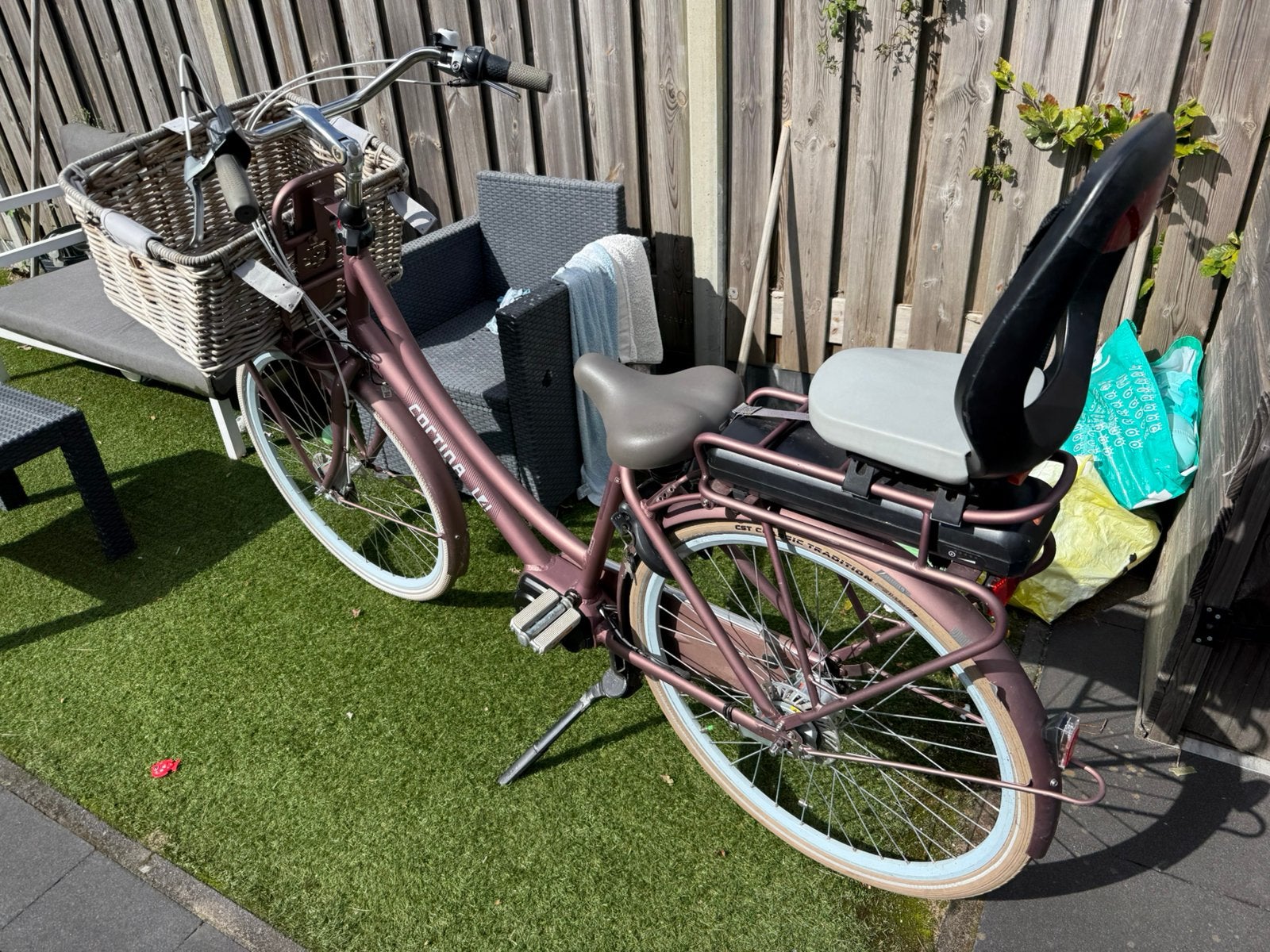 Cortina E-U4 Family MM N7 2020 ( heeft wel onderhoud nodig), Gebruikt, Dubbele standaard, 50 tot 53 cm, 1 zitje