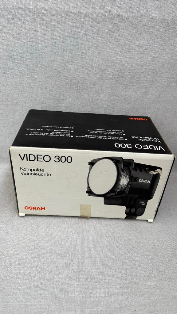 OSRAM VIDEO 300 Compacte Videolamp - Nieuw in Doos, Overige merken, Overige typen, Ophalen of Verzenden, Ingebouwde lamp