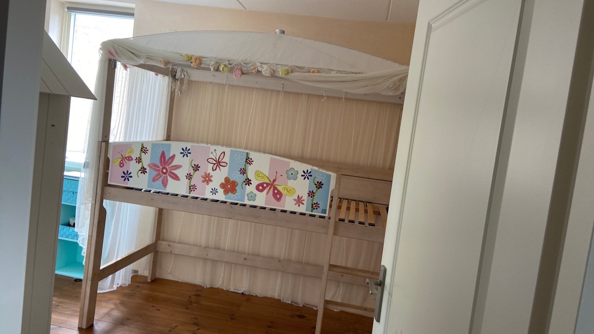 Life time halfhoogslaper, Kinderen en Baby's, Kinderkamer | Stapelbedden en Hoogslapers, Ophalen, Zo goed als nieuw, Halfhoogslaper