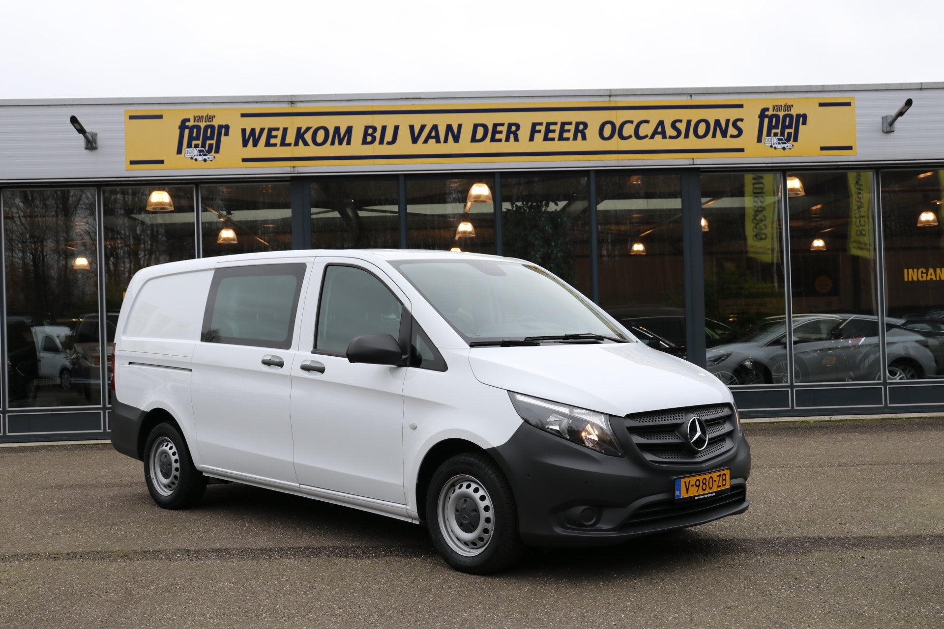 Mercedes-Benz Vito 111 CDI Lang DC Comfort EX.BTW Lease v.a., Auto's, Voorwielaandrijving, Gebruikt, Euro 6, 4 cilinders