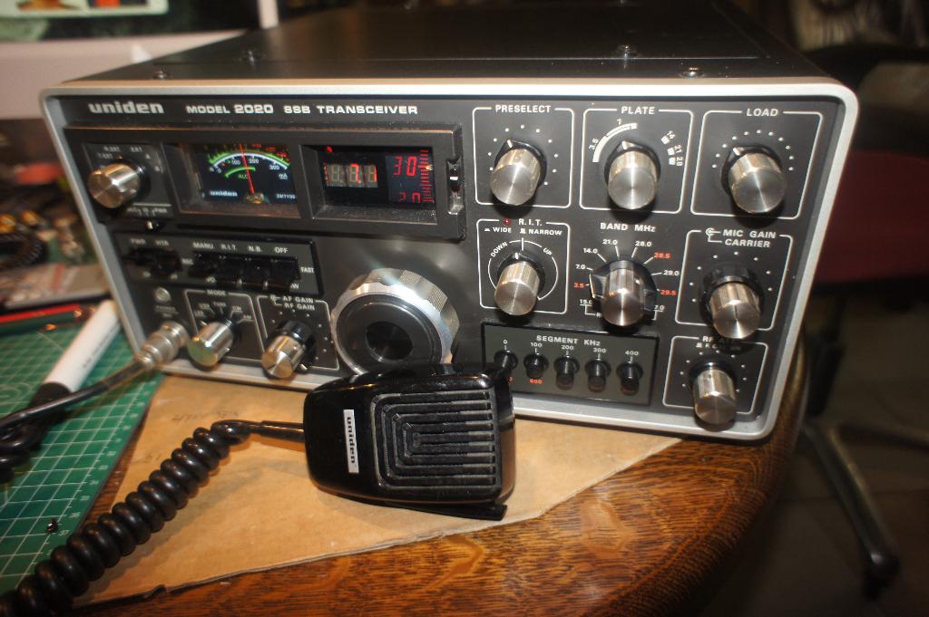 UNIDEN 2020 SSB TRANSCEIVER, Ophalen of Verzenden, Zo goed als nieuw, Zender en Ontvanger
