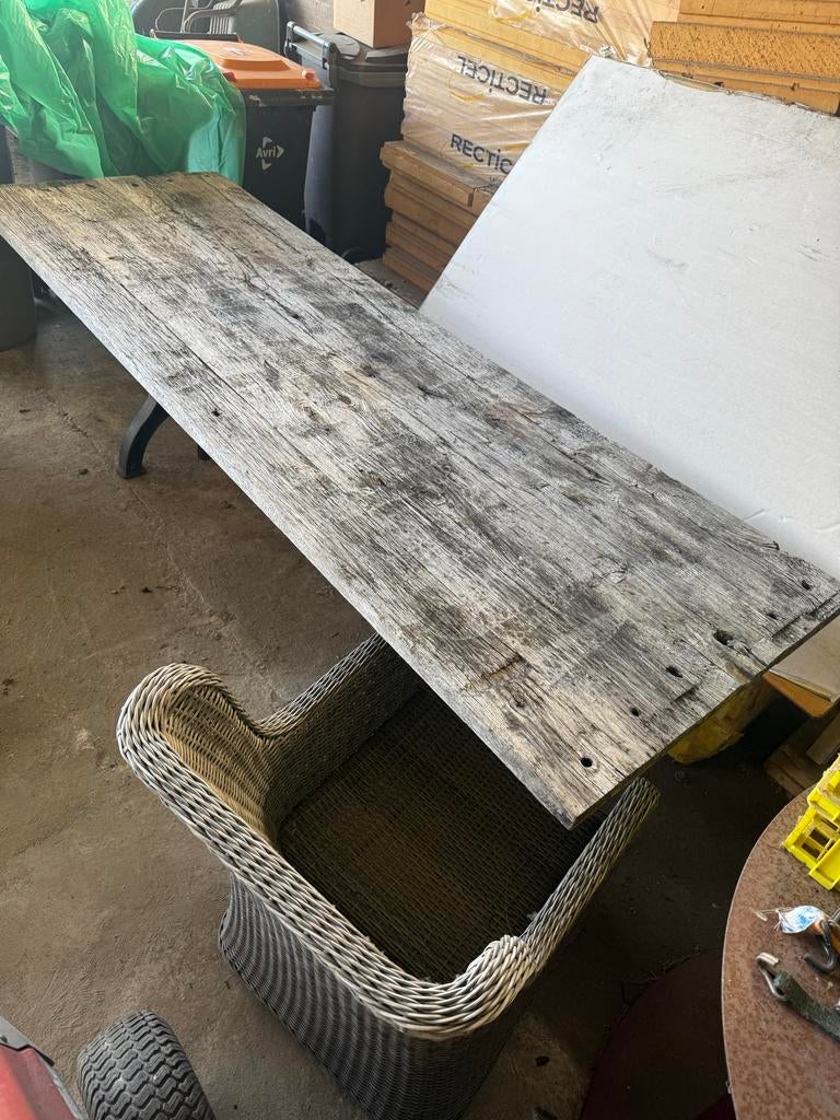 Eettafel / tuintafel met opdraaiend onderstel en eiken blad, Huis en Inrichting, Tafels | Eettafels, Ophalen, Gebruikt, Eikenhout