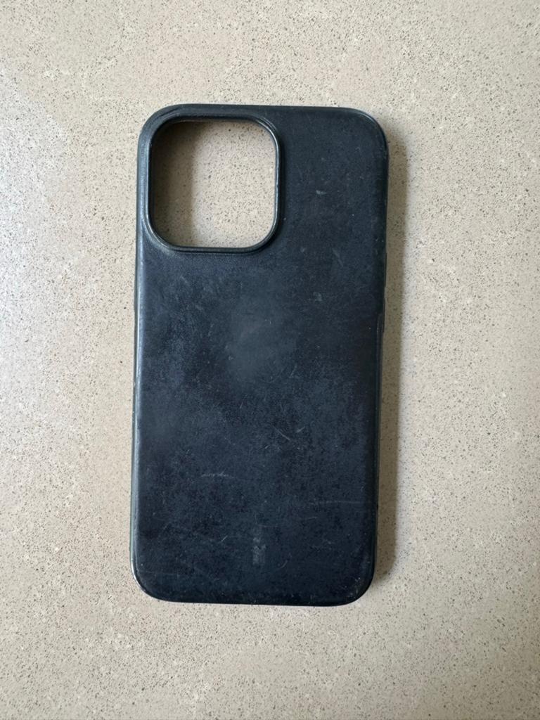 Apple iPhone 13 Pro Hoesje Donkerblauw Leer - Gebruikt, Gebruikt, IPhone 13 Pro, Blauw, Magnetische sluiting