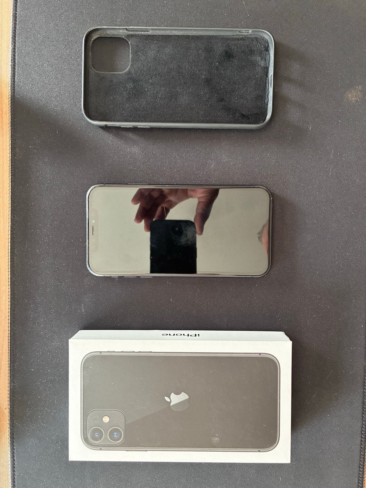 iPhone 11 64GB spacegrijs altiid in hoesje gezeten, Zo goed als nieuw, 64 GB, Zonder simlock, Grijs