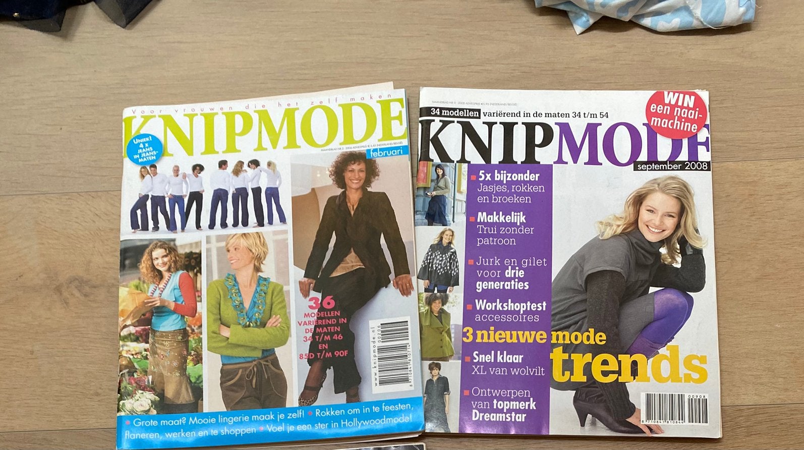 Knipmode  2006 en 2008, Hobby en Vrije tijd, Ophalen of Verzenden, Zo goed als nieuw, Vrouw, Knipmode