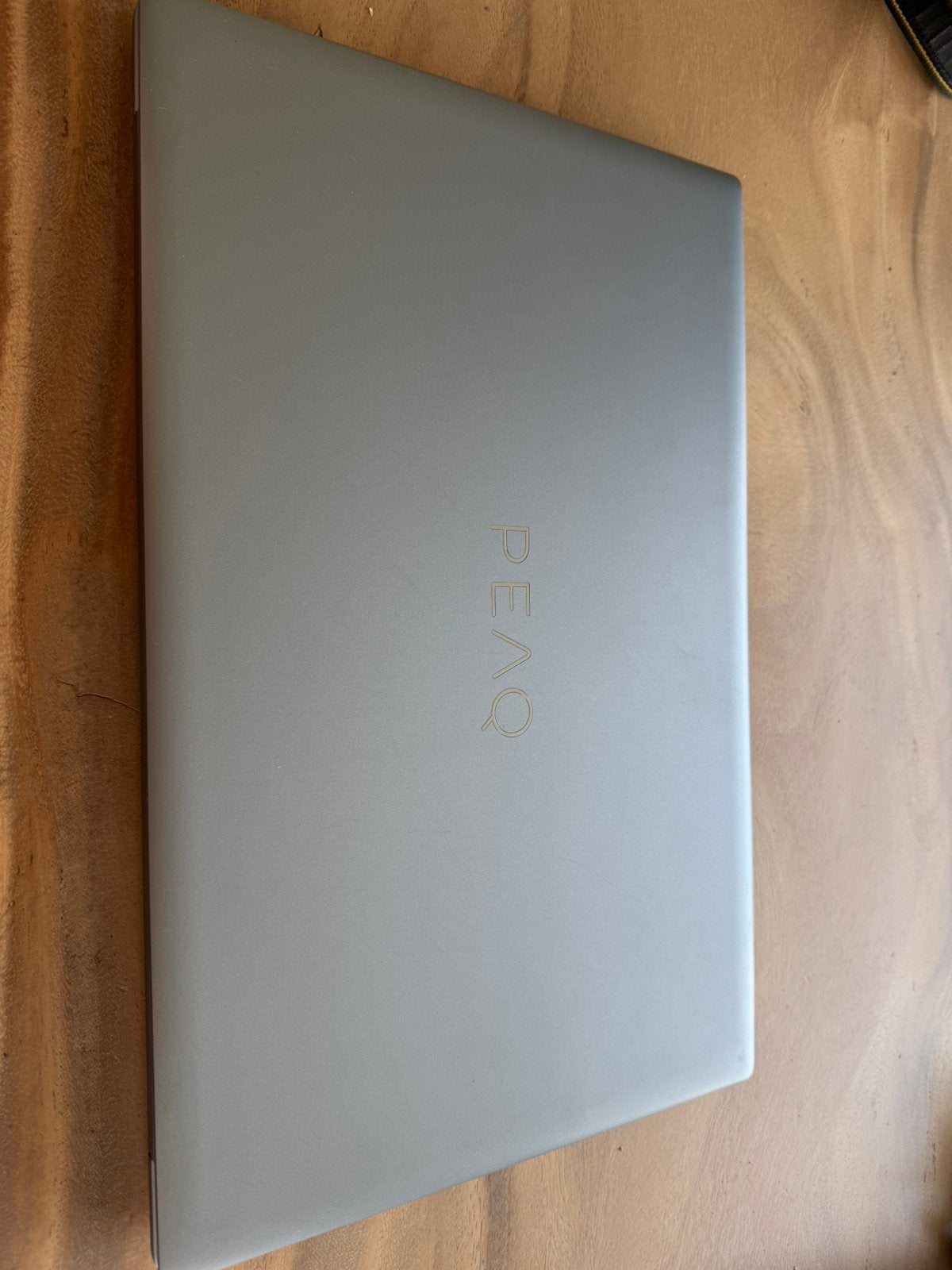 Peaq laptop, Ophalen, Zo goed als nieuw, 17 inch of meer