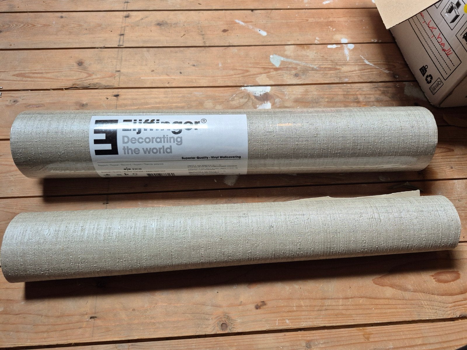 Eijffinger Vinyl Behang - Glimmend Beige/Goud, Beige, Structuur, Modern, Ophalen of Verzenden