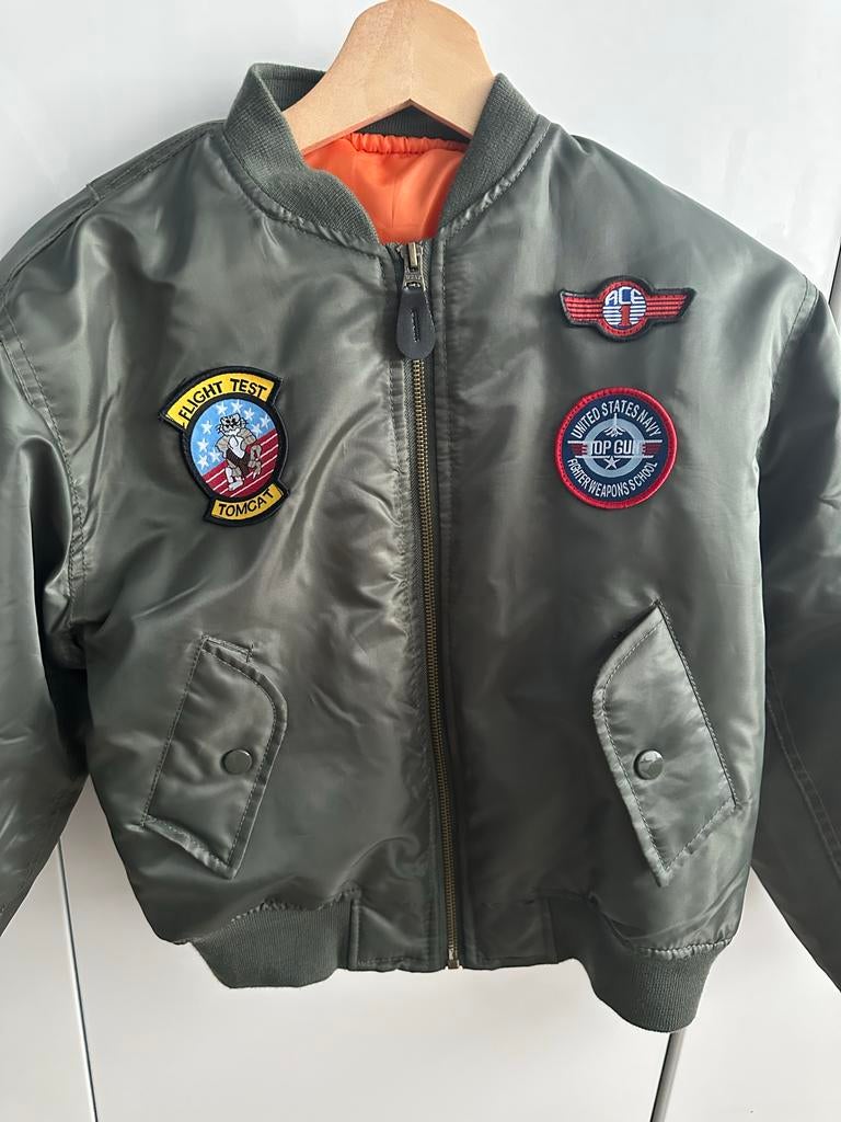 Stoere groene pilotenjas maat 140 met patches, Ophalen of Verzenden, Gebruikt, Jongen, Jas