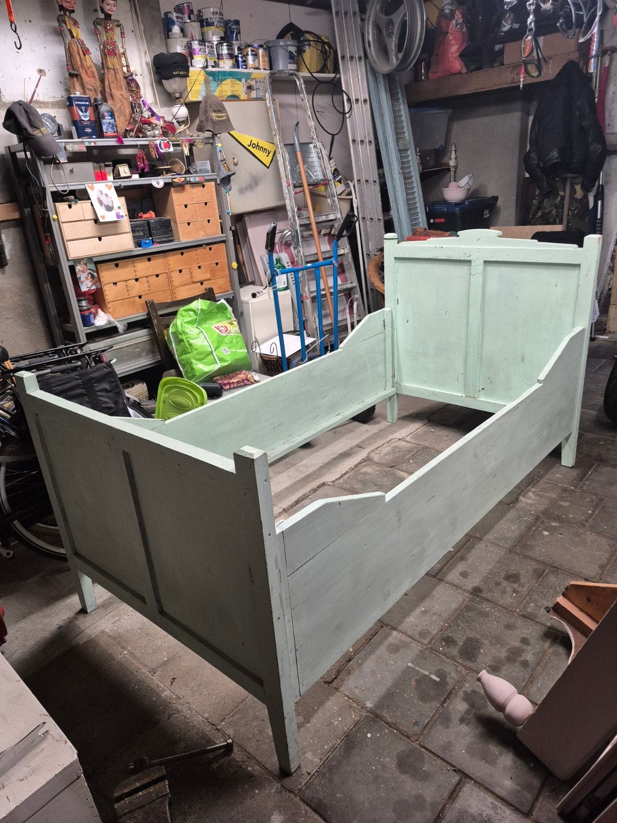 Te koop bed uit grootmoeders tijd, Ophalen of Verzenden, Gebruikt, Eenpersoons, Hout