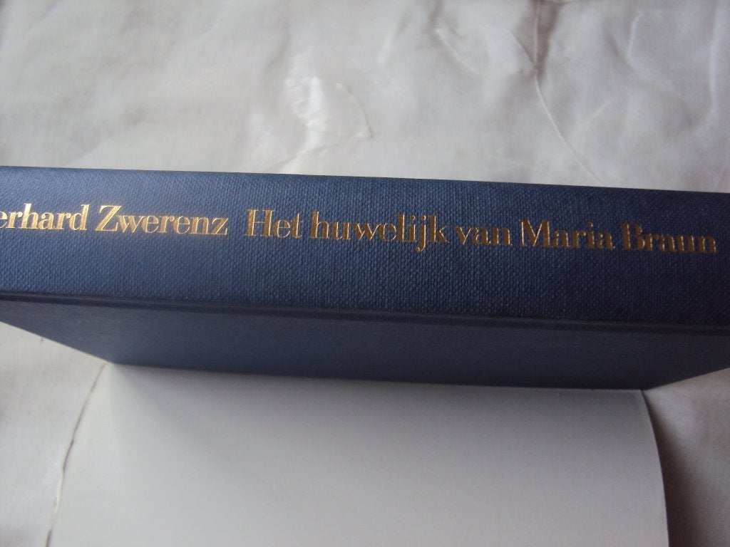 Het huwelijk van Maria Braun, Gelezen, Ophalen of Verzenden, Nederland, Gerhard Zwerenz
