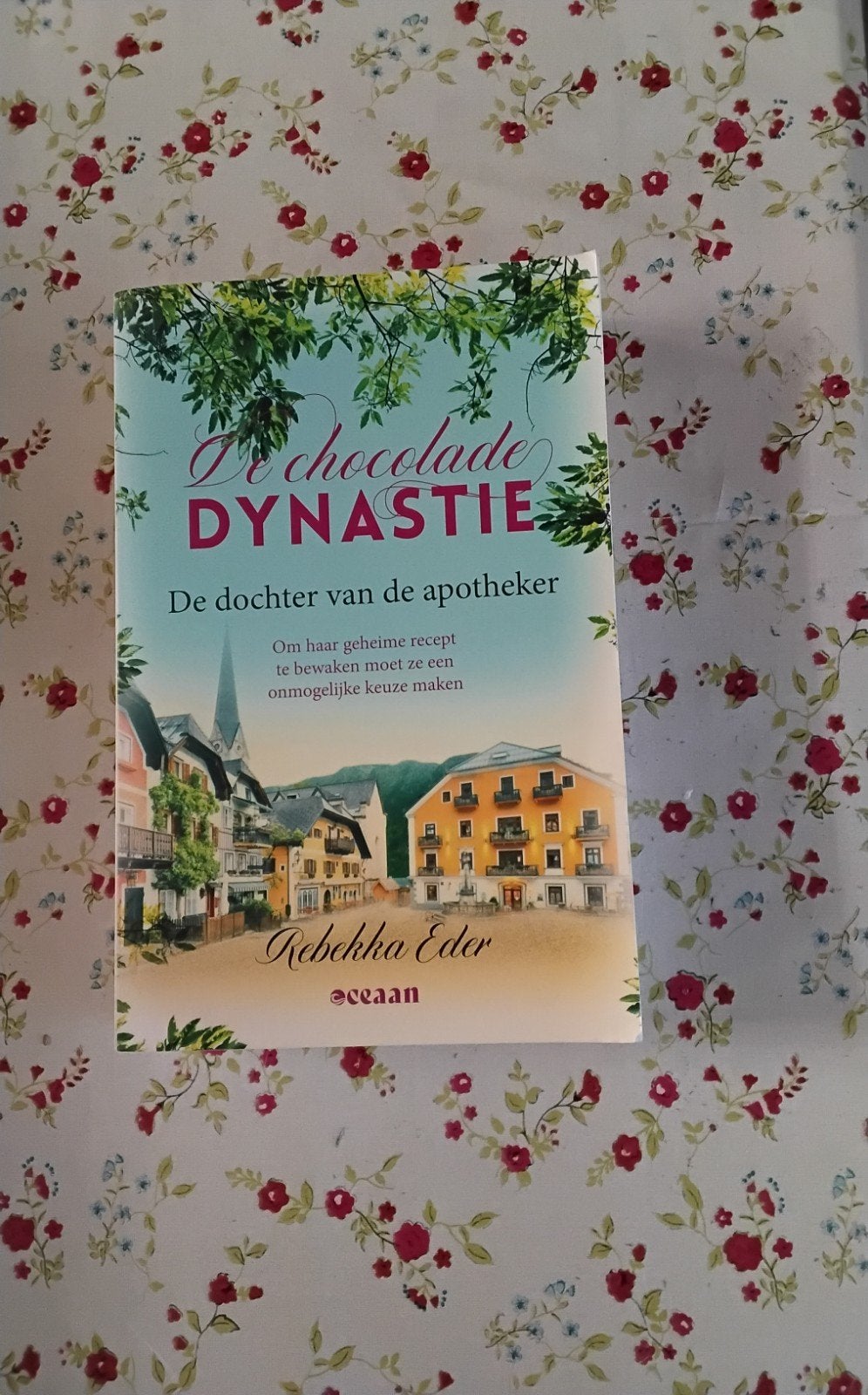 De Chocolade Dynastie: De Dochter van de Apotheker, Boeken, Ophalen of Verzenden, Zo goed als nieuw, Rebekka Eder