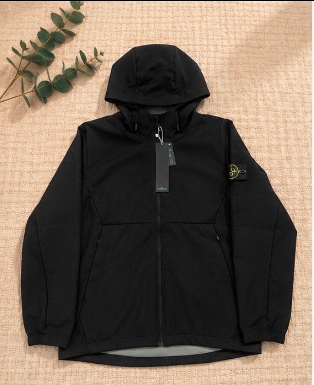 Stone Island Soft Shell-R Jas Zwart - Nieuw met labels, Kleding | Heren, Ophalen of Verzenden, Nieuw, Maat 46 (S) of kleiner, Zwart