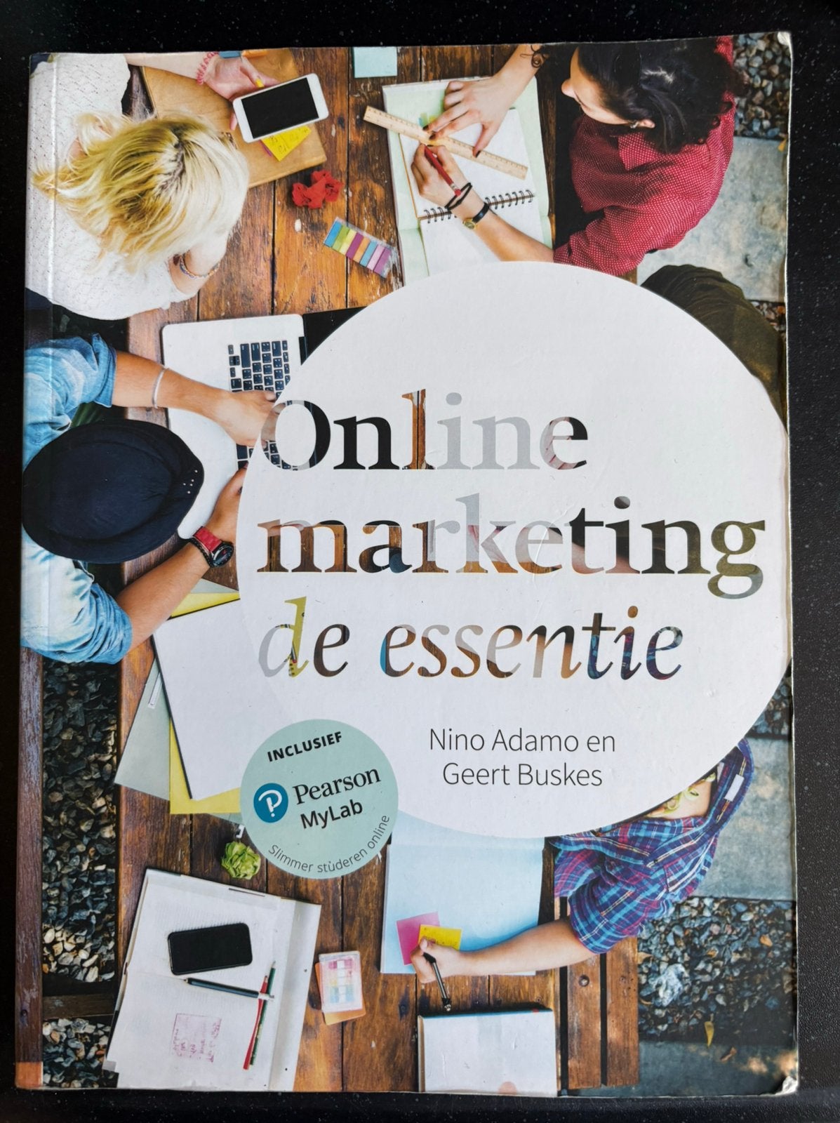 Online marketing, de essentie van Nino Adamo en Geert Buskes, Ophalen of Verzenden, Gelezen, Economie en Marketing, Geert Buskes; Nino Adamo
