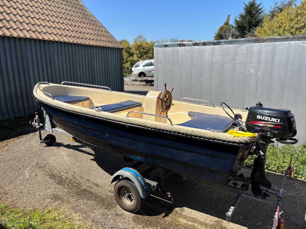 Leuke Liberty sloep met stuurconsole (6pk) en kanteltrailer, Ophalen, Gebruikt, Tot 10 pk, 3 tot 6 meter