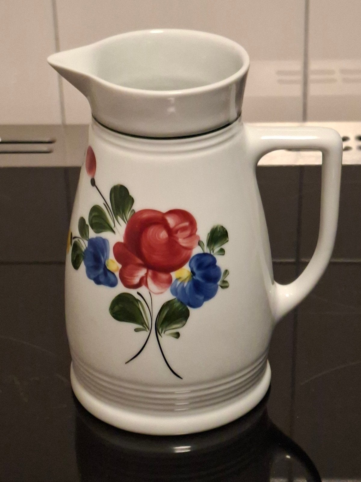 Vintage LILIEN schenkkan jaren 60/70 puntgaaf 1 liter, Ophalen of Verzenden
