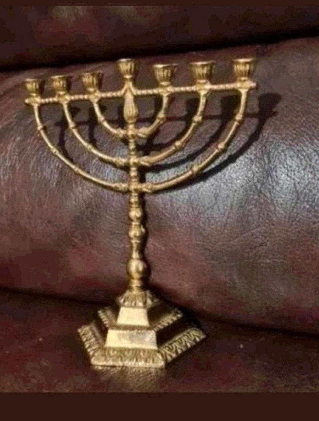 Oude Menora kandelaar, gemerkt Wainberg Israel. Mooi decorat, Ophalen of Verzenden, Koper of Brons