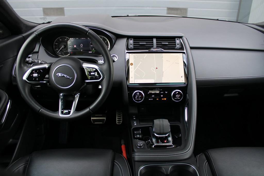 Jaguar E-PACE 1.5 P300e AWD R-Dynamic HSE | panoramadak | me, Auto's, Automaat, Bedrijf, Hybride Elektrisch/Benzine, 147 €/maand