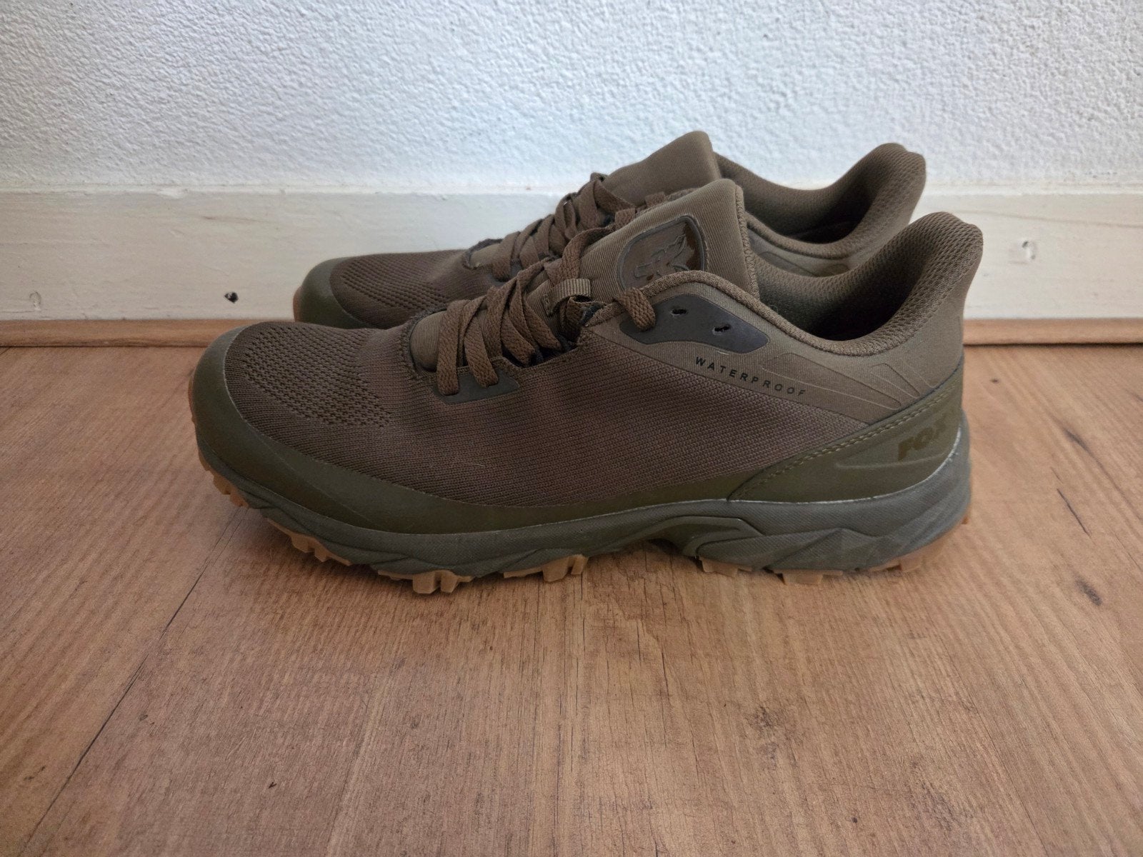 Fox Explorer Trainers - Maat 45, Ophalen of Verzenden, Zo goed als nieuw, Overige typen