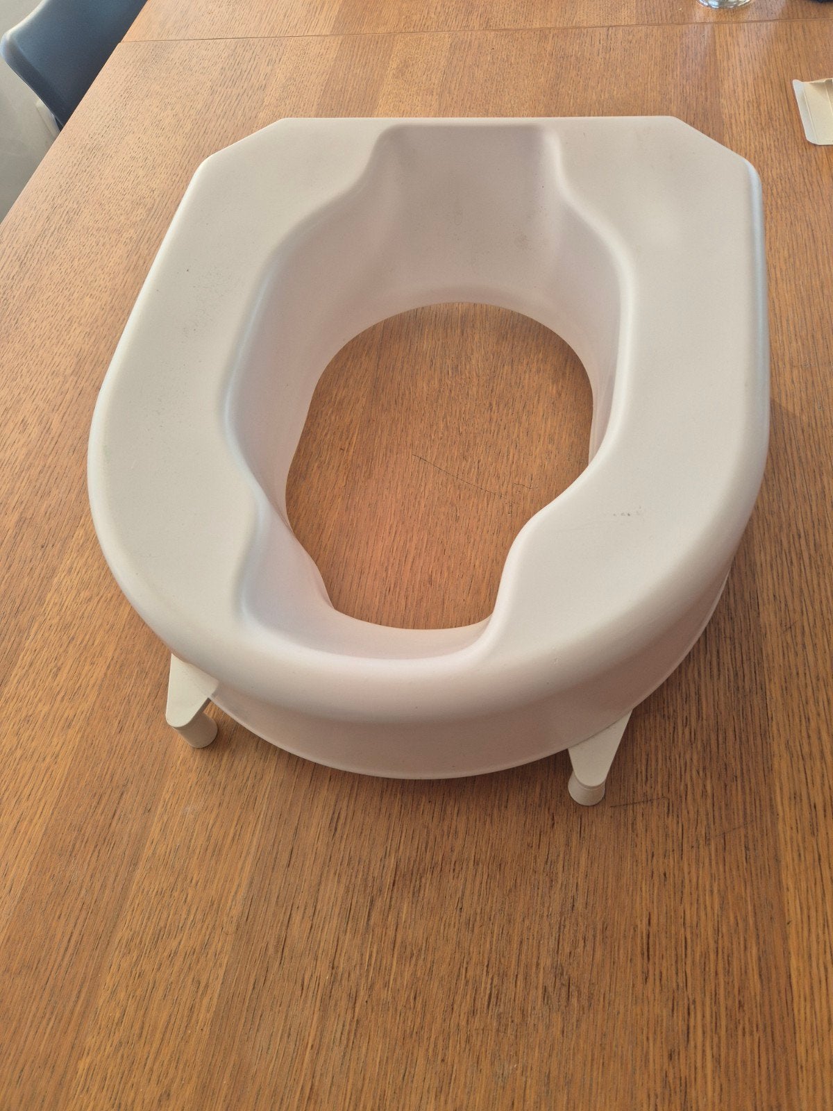 Toiletbrilverhoger, Diversen, Ophalen