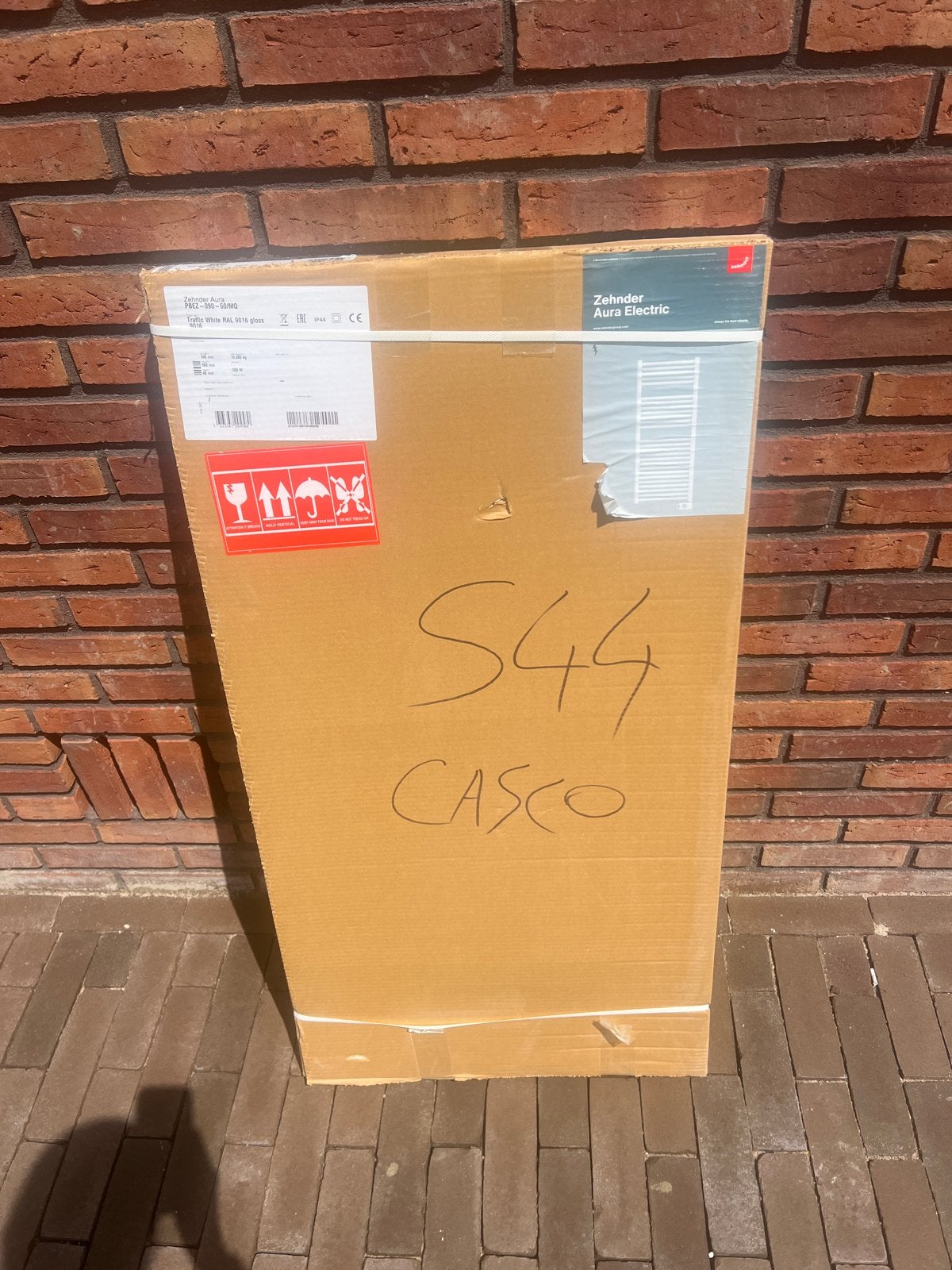 Nieuwe Zehnder Aura Electric Radiator 500W Wit, Doe-het-zelf en Verbouw, Verwarming en Radiatoren, Ophalen, 500 tot 800 watt, Radiator