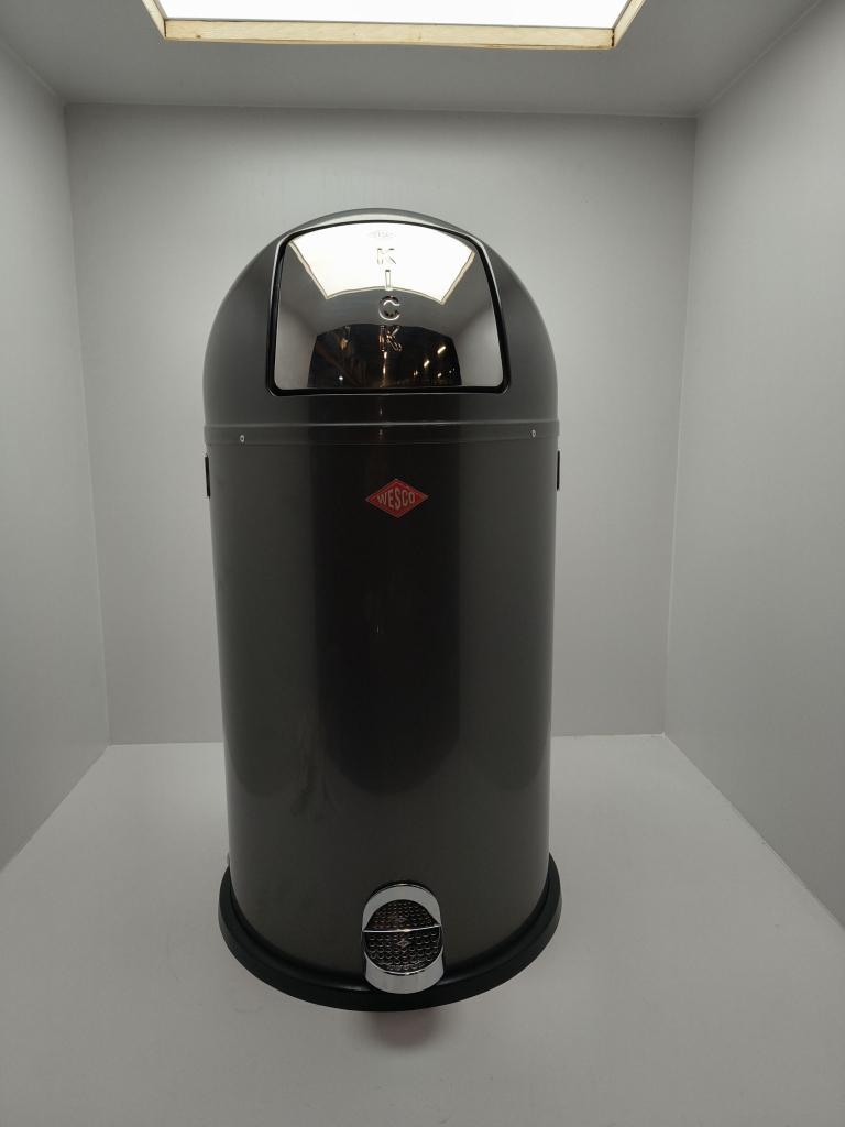 Wesco Kickboy prullebak zwart - 40L - Kleine beschadigingen, Info@mystore.nl, Met pedaal, Bruggestraat 18, Zo goed als nieuw