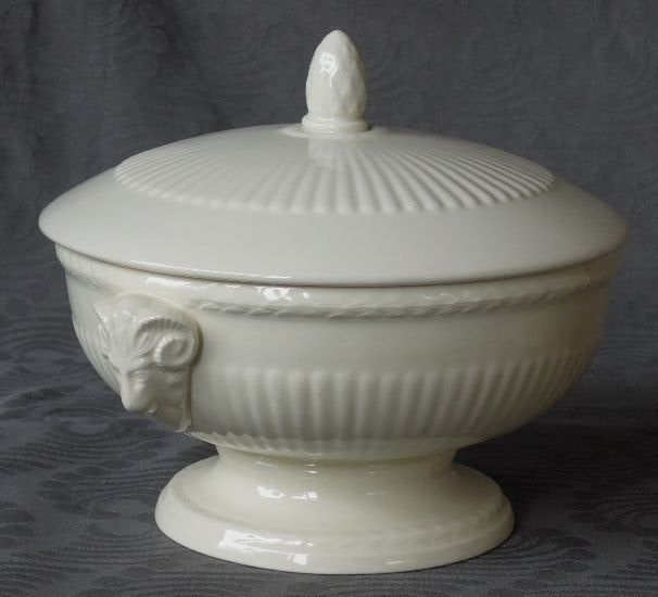 Nr TT62: 1 Kleine Wedgwood Edme dekschaal, Wedgwood, Gebruikt, Klassiek, Ophalen of Verzenden