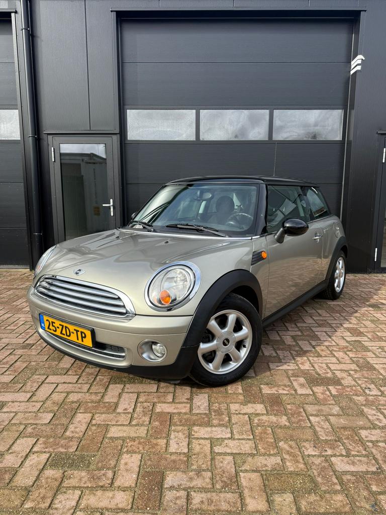 Mini Cooper Pepper 1.6 2008 Grijs APK 02/27 NWE KETTING, Auto's, Voorwielaandrijving, Stof, 4 cilinders, 4 stoelen