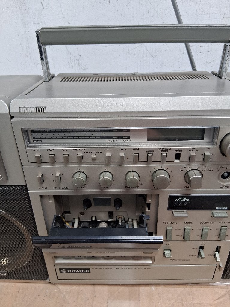 Hitachi Trk9900 ghettoblaster boombox., Audio, Tv en Foto, Ophalen of Verzenden, Niet werkend, Radio