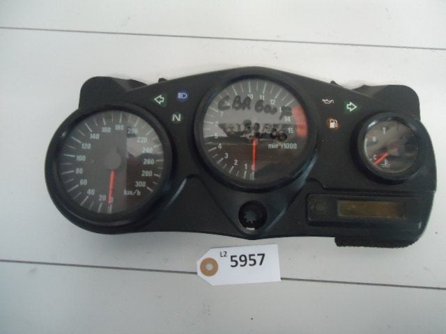 CBR600F 1999 - 2000 Honda Tellers D1-28055