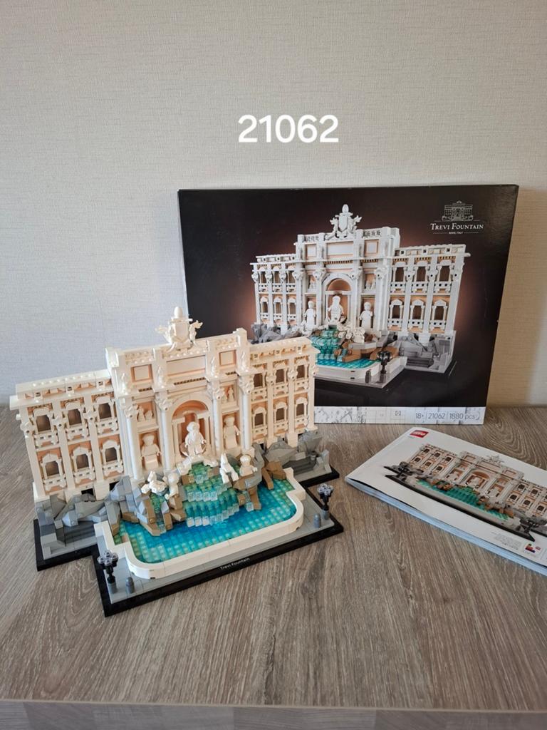 Lego Architecture 21020 Trevifontein, Compleet, Lego, Architecture, Ophalen of Verzenden