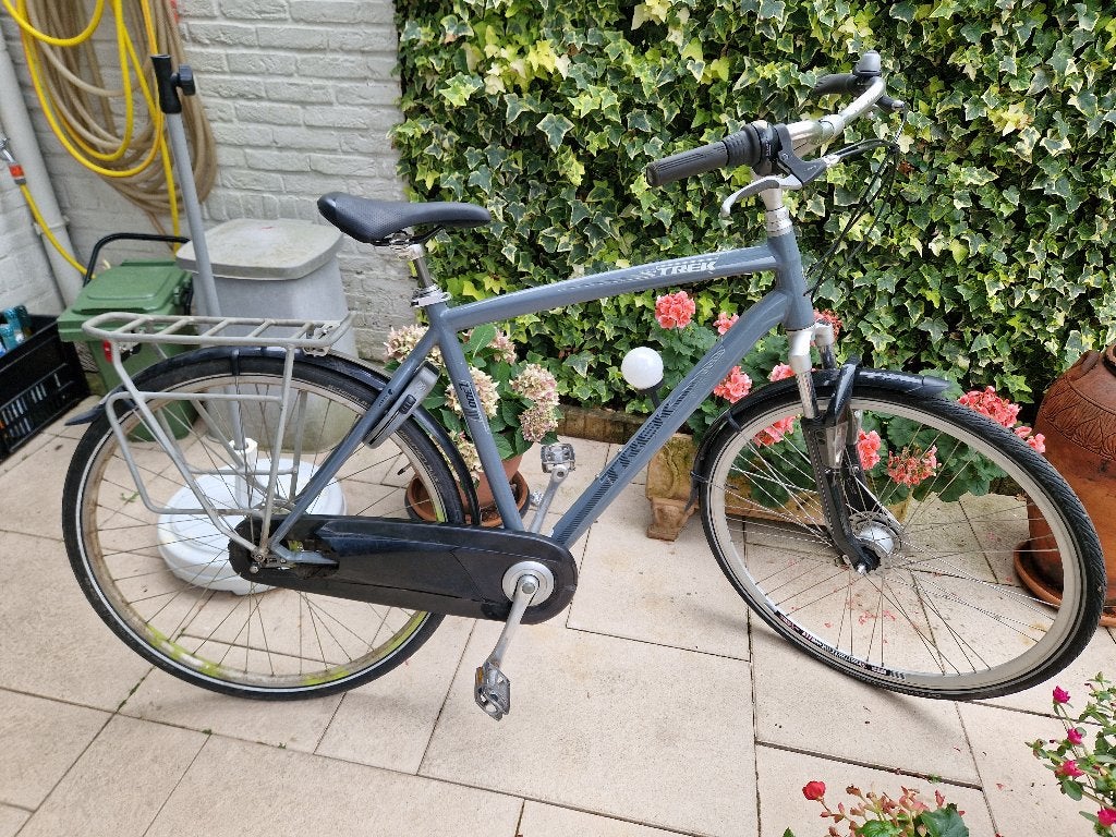 Trek, Fietsen en Brommers, Fietsen | Heren | Herenfietsen, Versnellingen, Zo goed als nieuw, Trommelrem, Ophalen