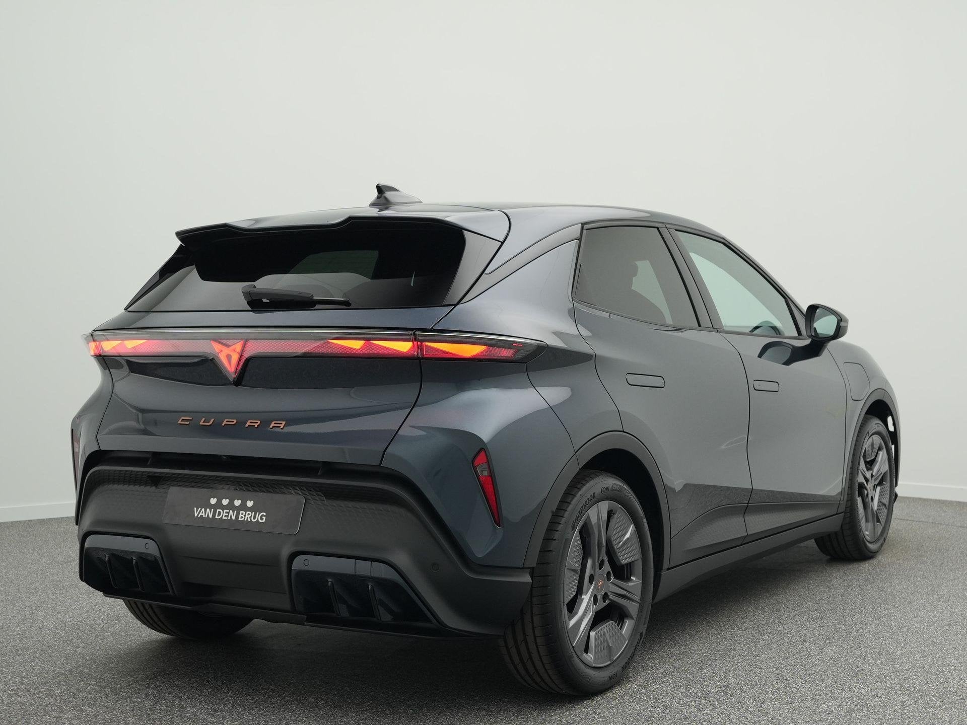 CUPRA Raval Business 39 kWh 135PK | Trekhaak | Direct leverb, Auto's, 326 km, 1589 kg, 39 kWh, Nieuw