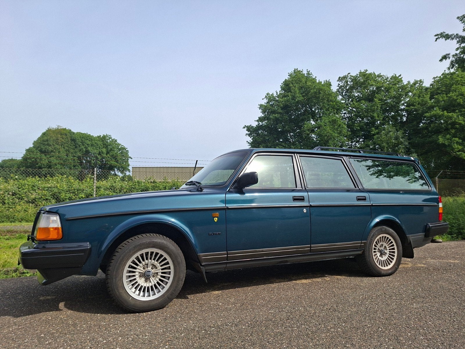 Volvo 240 SUPER POLAR : Airco, Leder, 4 x electrische ramen, Auto's, 662 kg, Zwart, Leder, 1500 kg