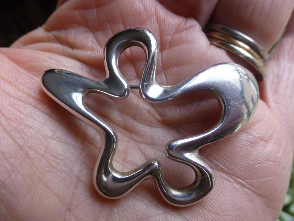 GEORG JENSEN Zilveren Broche ‘Splash’ design Henning Koppel, Sieraden, Tassen en Uiterlijk, 4 tot 7 cm, Verzenden, Zo goed als nieuw