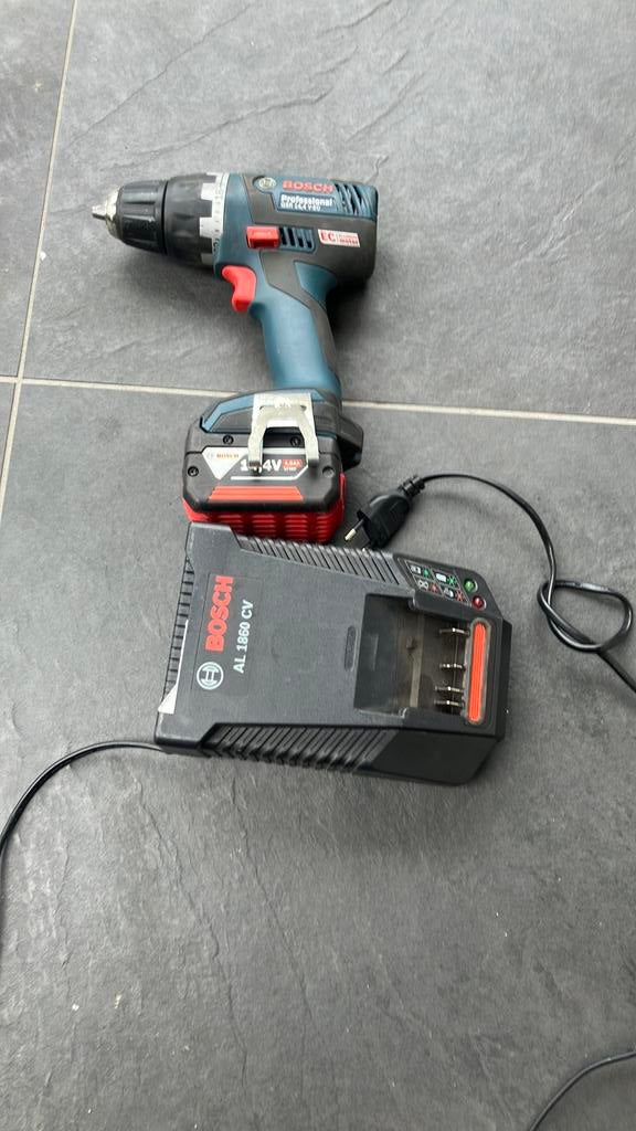 Bosch GSR 14.4 met lader en 2de accu, Ophalen of Verzenden, Zo goed als nieuw, Boormachine