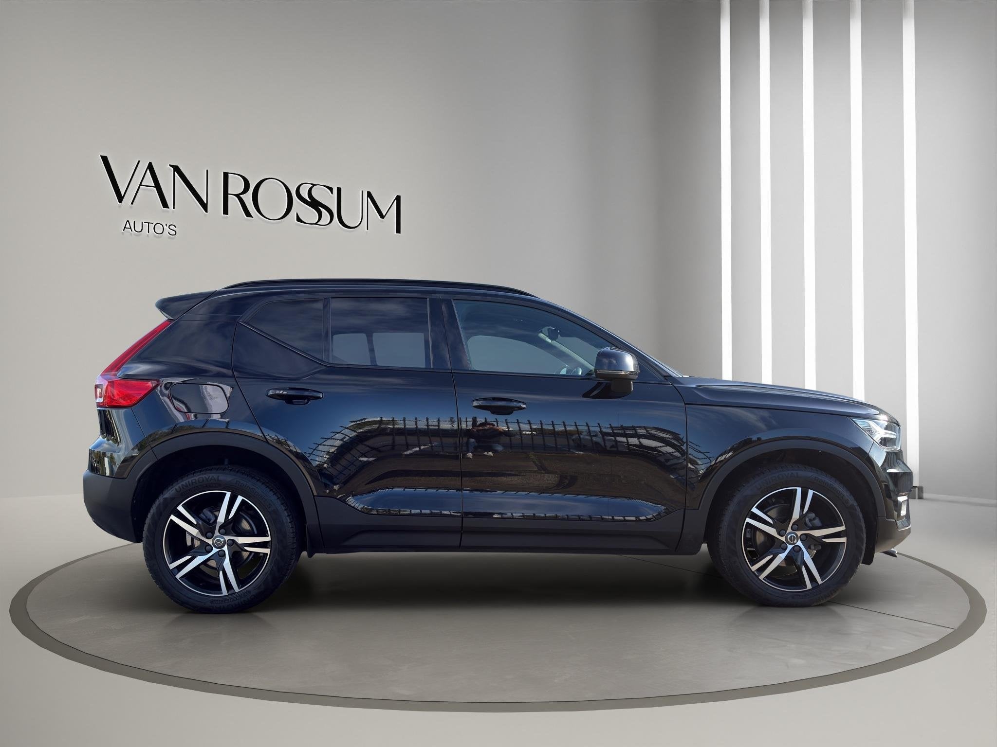 Volvo XC40 1.5 T3 R-Design | Camera | Stoel/Stuurverwarming, Auto's, 1525 kg, Gebruikt, 14 km/l, 3 cilinders