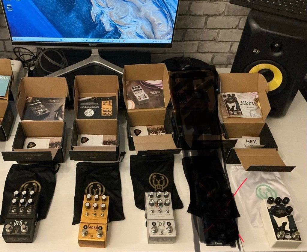 Te koop aangeboden (Walrus Audio, Boss) (m2455743125) — Effecten ...